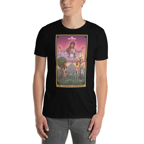 The Goddess Aphrodite in The Lovers Tarot Card T-Shirt